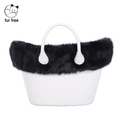 O bag knit .bordure fausse fourrure renard